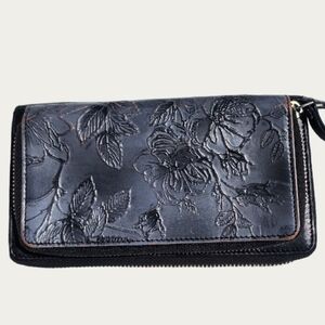Vintage Dark Gray and Black Embossed Floral Italian Leather Wallet EUC